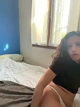 CoquineCharmeuse online show from March 21, 2:00 pm