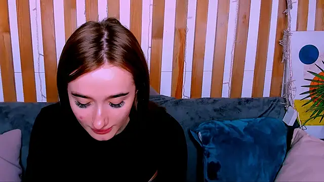 Evis Dailyy online show from March 5, 1:12 am