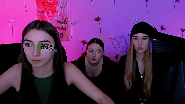 mila firee online show from March 20, 11:04 am