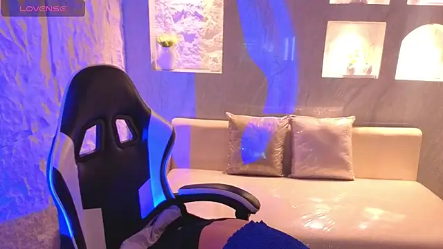 Andrea Tx online show from March 25, 12:41 pm