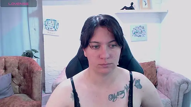 amanda rousee online show from February 23, 3:18 am