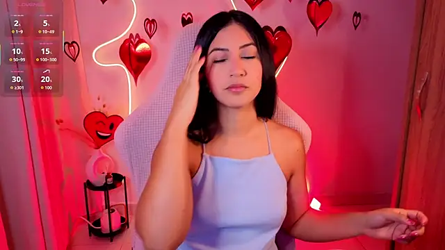 chloebum  online show from February 20, 11:01 am