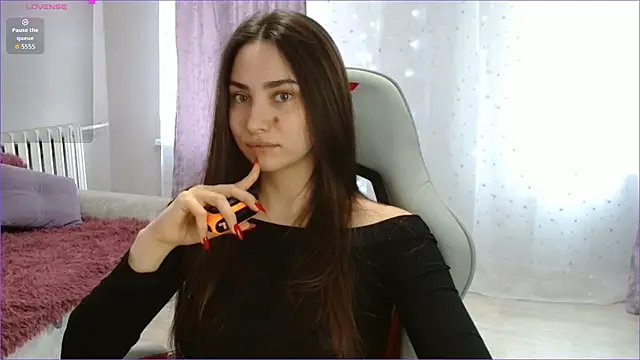 Lina          online show from February 23, 1:21 pm