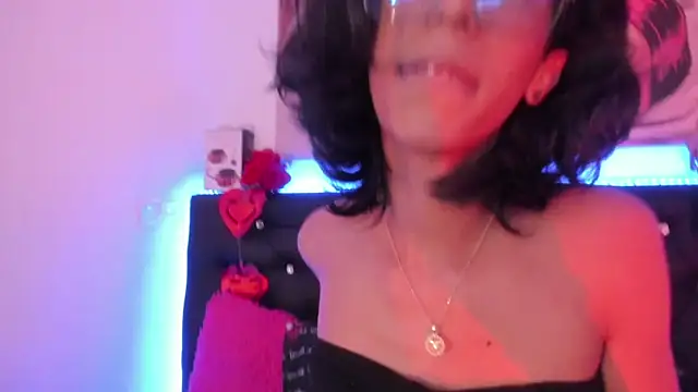 RossieCooper online show from February 25, 7:56 pm