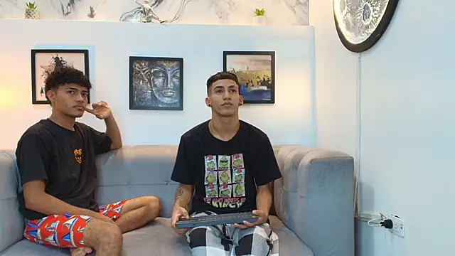 DIAMOND BLACKS online show from January 8, 7:34 am