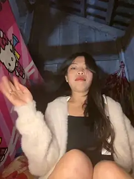 lux-su online show from March 9, 12:41 pm