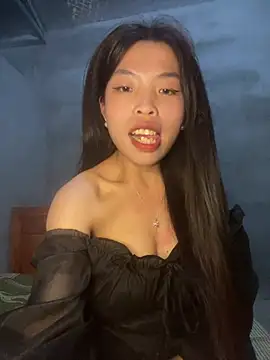 lux-su online show from March 23, 9:48 am