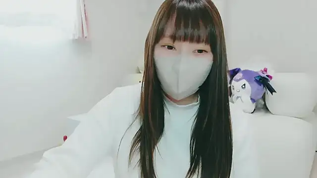 yuyuchan   online show from February 5, 4:37 am