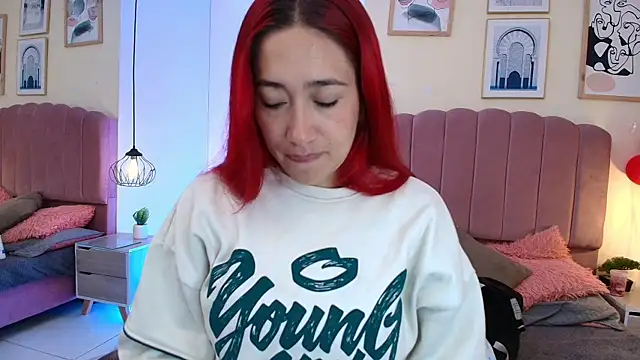 Celestee15  online show from April 7, 11:12 am