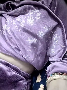 Snapshot of nitu_777 chatting on February 17, 4:06 pm nitu 777 online show from February 17, 4:06 pm