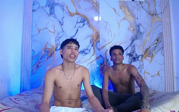 Damian and theo online show from March 1, 7:13 pm