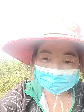 seacyre online show from April 21, 1:42 am