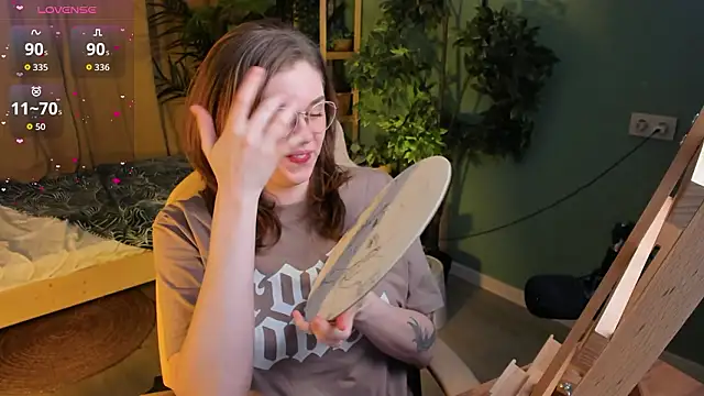 Alison Doody online show from February 28, 7:52 am