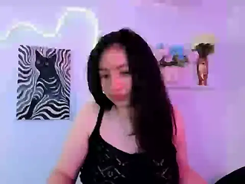 Lyra Monrroy online show from March 25, 7:50 pm