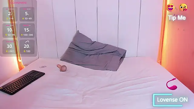 Sunny OS online show from February 11, 8:10 pm