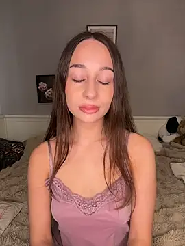 ChiaraSommer online show from March 31, 4:07 pm