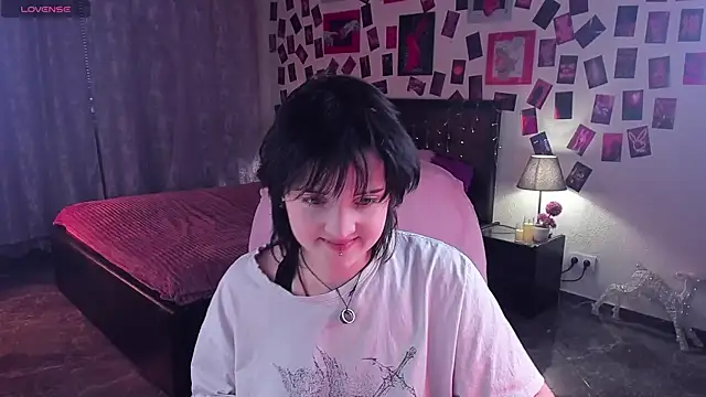 SarahShelby online show from February 14, 11:56 am