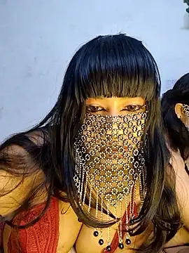 addictive me online show from April 18, 3:36 pm