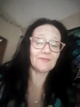 CrownedCuppa online show from April 2, 2:20 am