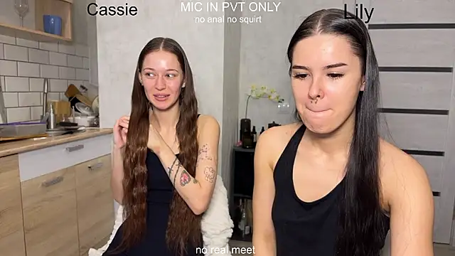 girls secrets online show from February 3, 11:04 am