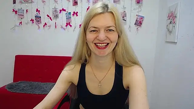 MelissaTyler online show from May 30, 5:16 am