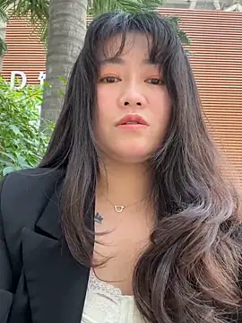 Molly-xiao online show from April 9, 6:52 am