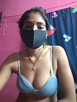 Naughty Seema online show from April 17, 9:50 pm