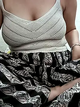 ShamaParvin online show from February 12, 4:52 pm