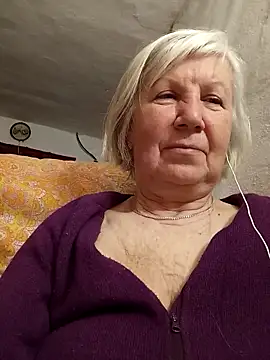 KlaudiaDarling online show from March 8, 5:39 pm