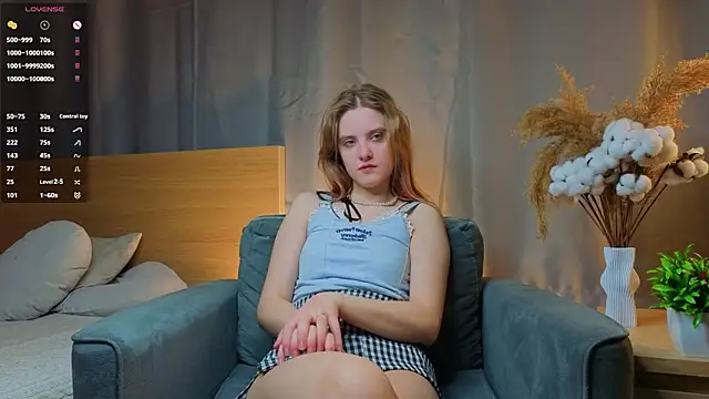 RennaHettes online show from February 22, 1:17 am