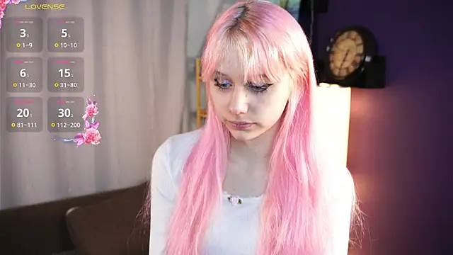 EliseTang online show from January 12, 6:51 am