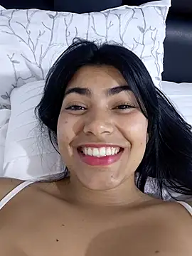 FatimaVelvet online show from February 20, 6:26 am