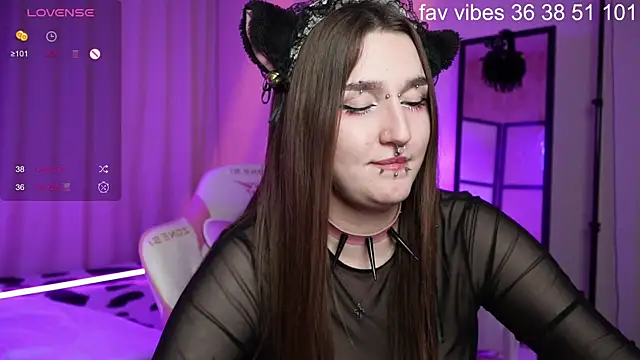 Alice Goth online show from June 3, 8:48 am