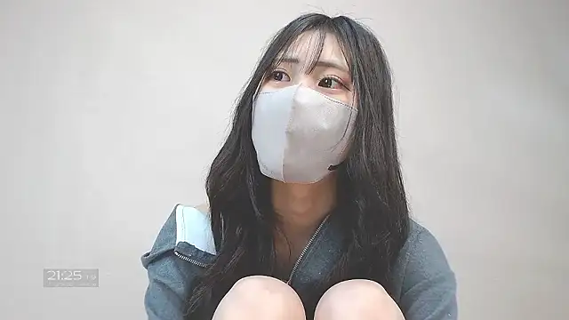 Mio ecstasy online show from April 16, 12:27 pm