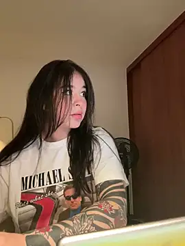 evelynrosess1 online show from March 28, 2:55 am