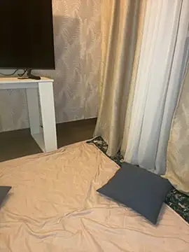 milablossom01 online show from April 15, 12:55 am