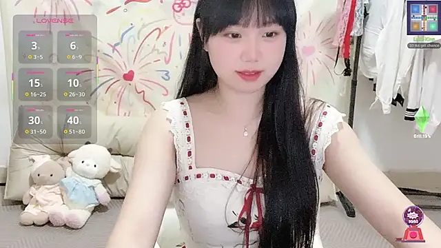 xiaoguai99 online show from May 1, 1:03 pm