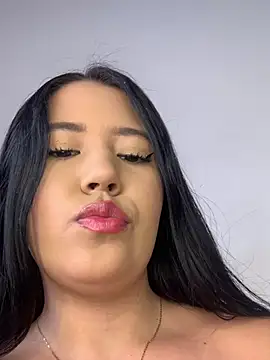 DulcePiink online show from July 21, 7:36 pm
