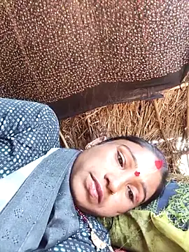 lodhi8080 online show from February 15, 7:51 am