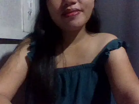 sweetprinces08 online show from April 1, 7:44 pm