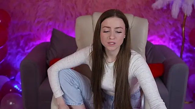 AlexaFleur online show from February 15, 7:57 pm