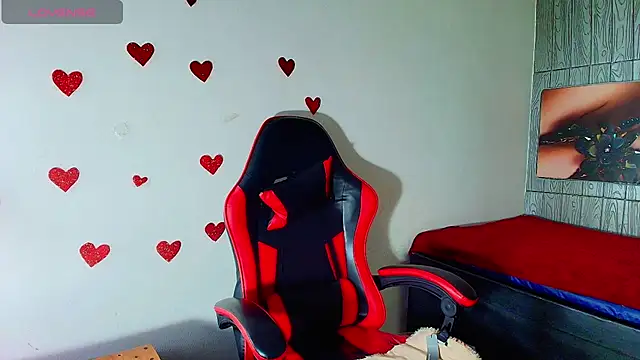 honeyluxe  online show from February 20, 6:26 am