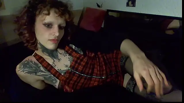 gracelustxx online show from February 25, 7:23 pm