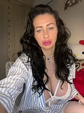 IRISWHITE17 online show from March 2, 5:41 am