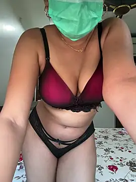 hyualll online show from February 13, 10:50 am