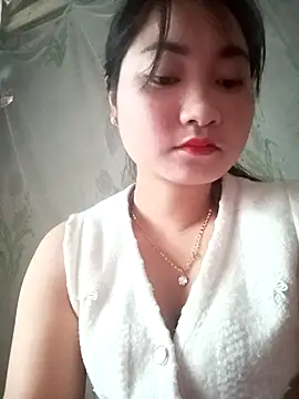 Honey Miu online show from March 8, 7:45 am