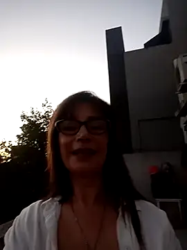 Danatetas online show from April 18, 9:37 pm