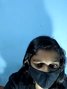 HotxAnamika online show from January 19, 10:11 am