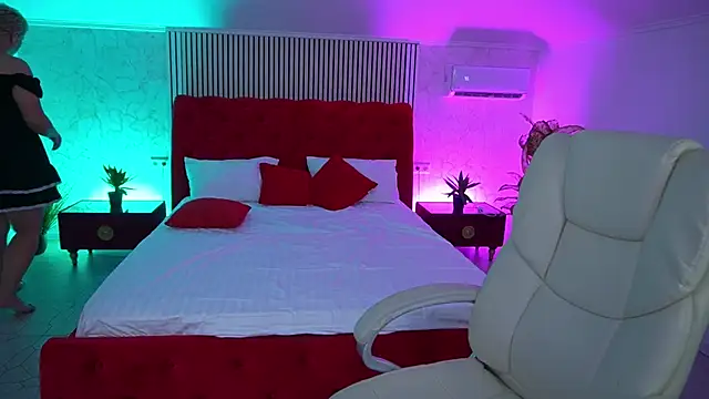 CrystalVibe online show from July 2, 3:23 am