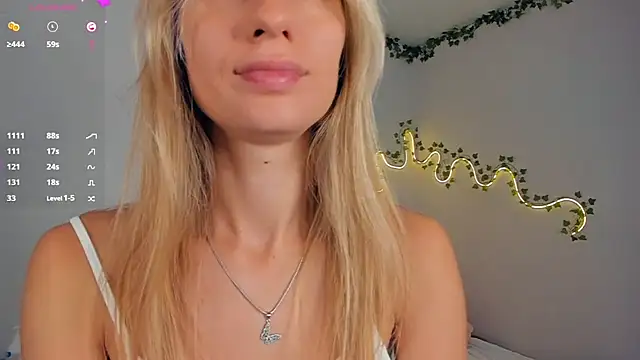 Kirawithvibe online show from July 16, 1:32 am